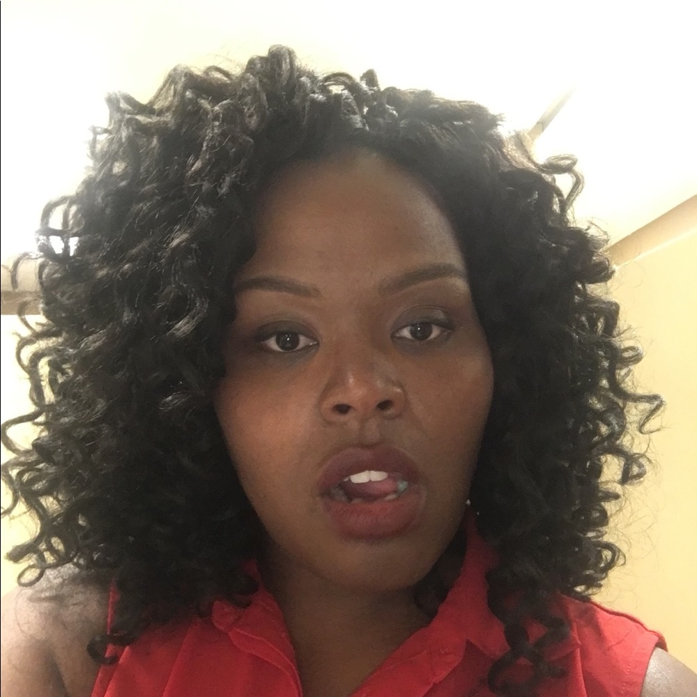 Meet your Posher, Terri